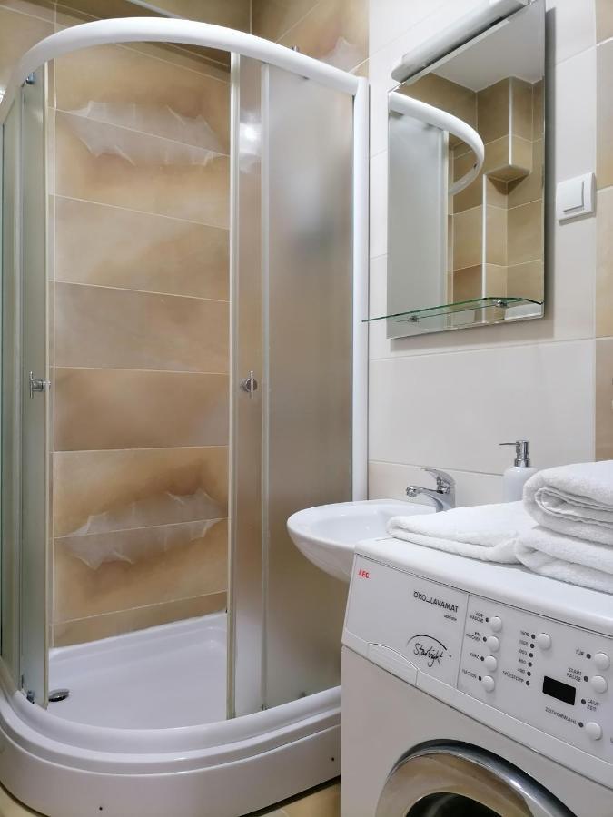Apartman Mia Сремска Митровица Екстериор снимка